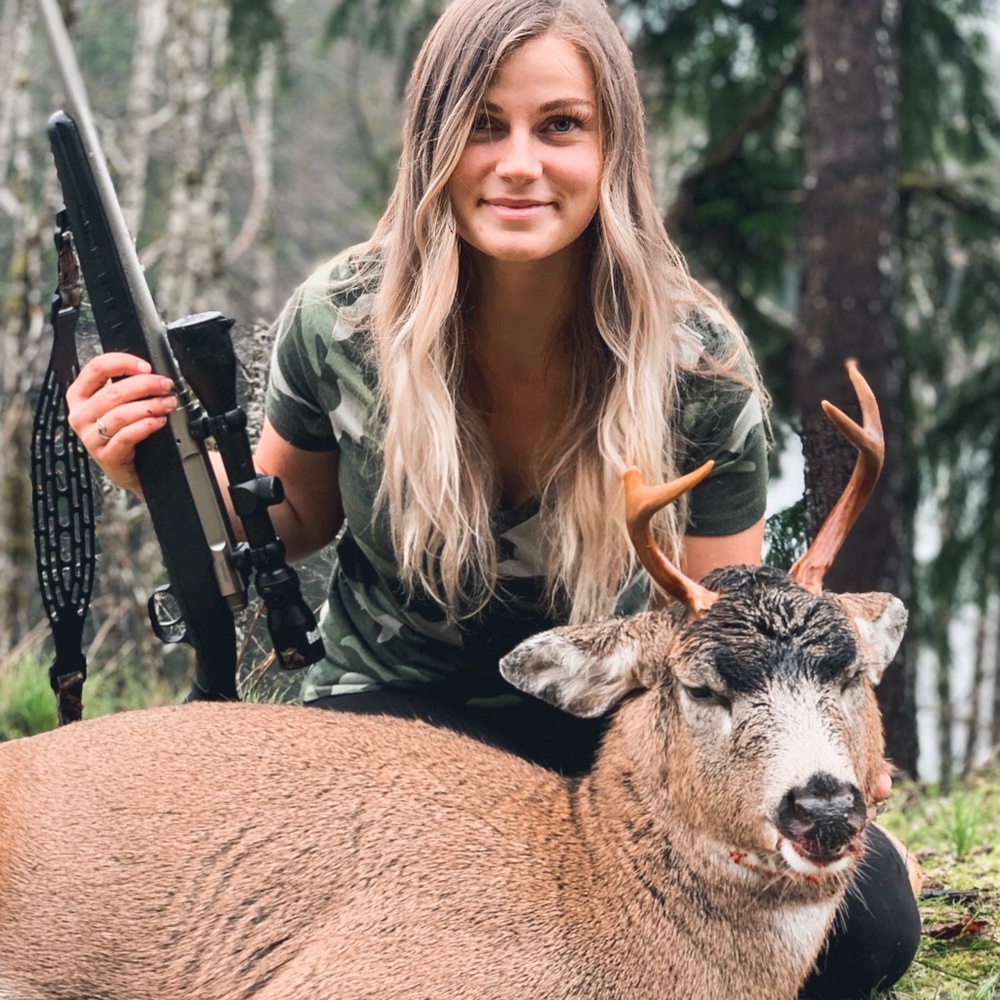 Meet your Posher, Carrie